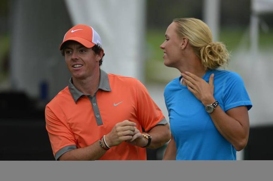 Rory McIlroy, 24 anni, con la fidanzata tennista Caroline Wozniacki AFP